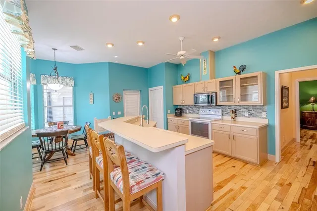 $459,000 | 12480 South Fern Point, Floral City, FL 34436