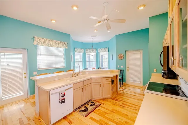 $459,000 | 12480 South Fern Point, Floral City, FL 34436