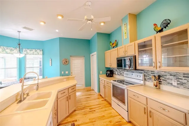 $459,000 | 12480 South Fern Point, Floral City, FL 34436