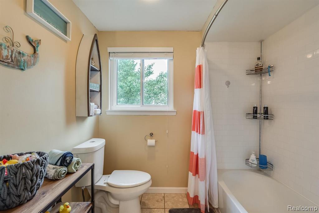 1689 Morningside Lane Rochester Hills, MI 48307 - Photo 20 of 33