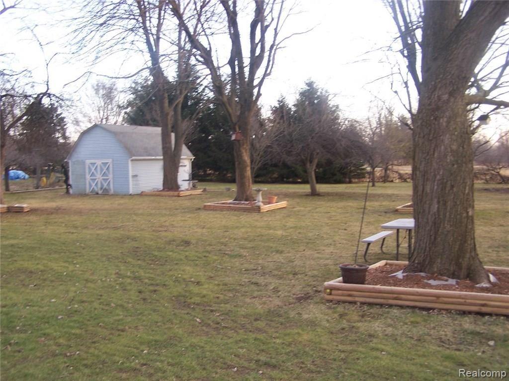23220 Hagen Road Macomb, MI 48042 - Photo 43 of 58 100_3313.JPG