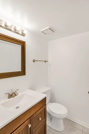 $285,000 | 5903 Delaware Avenue, Gurnee, IL 60031