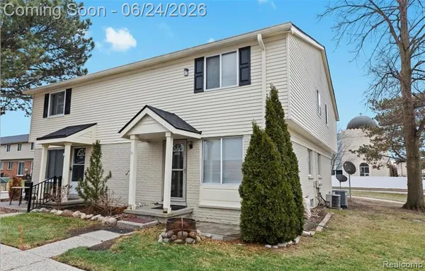 $180,000 | 2092 Orchard Crest Street, Utica, MI 48317