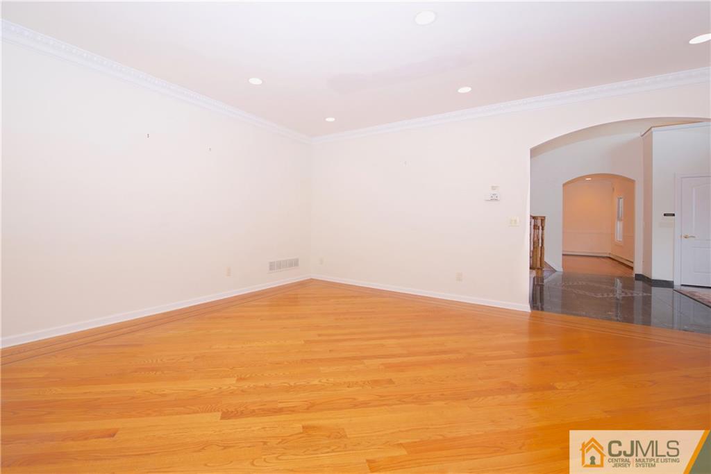 230 Rhode Hall Road Monroe Township, NJ 08831 - Photo 5 of 46 Gallery Image 5