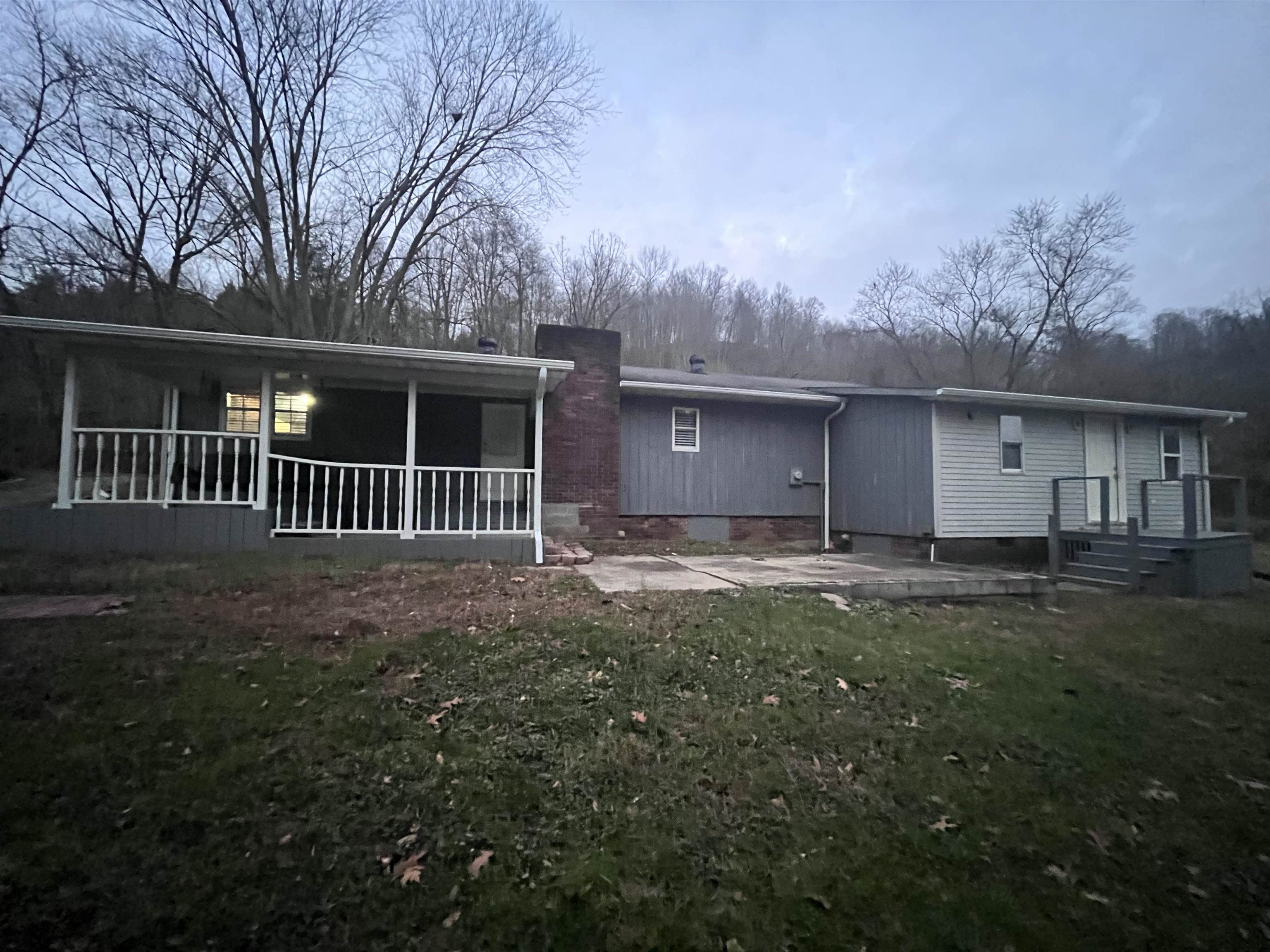 2107 Laurel Road Greenup, KY 41144 - Photo 6 of 29 Gallery Image 6