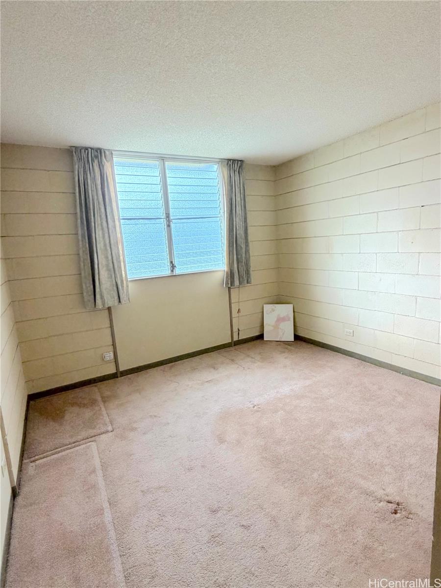633 Nalanui Street, Unit 215 Honolulu, HI 96817 - Photo 7 of 12