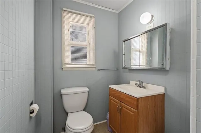 $179,000 | 403 South Ash Street, Ottawa, KS 66067