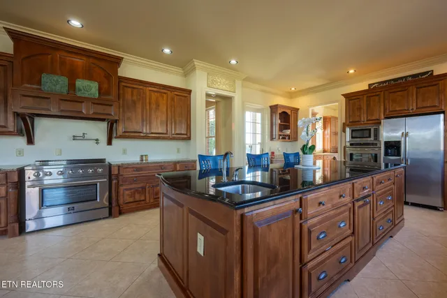 $2,600,000 | 361 Tennessee Avenue, Unit 307, Athens, TN 37303