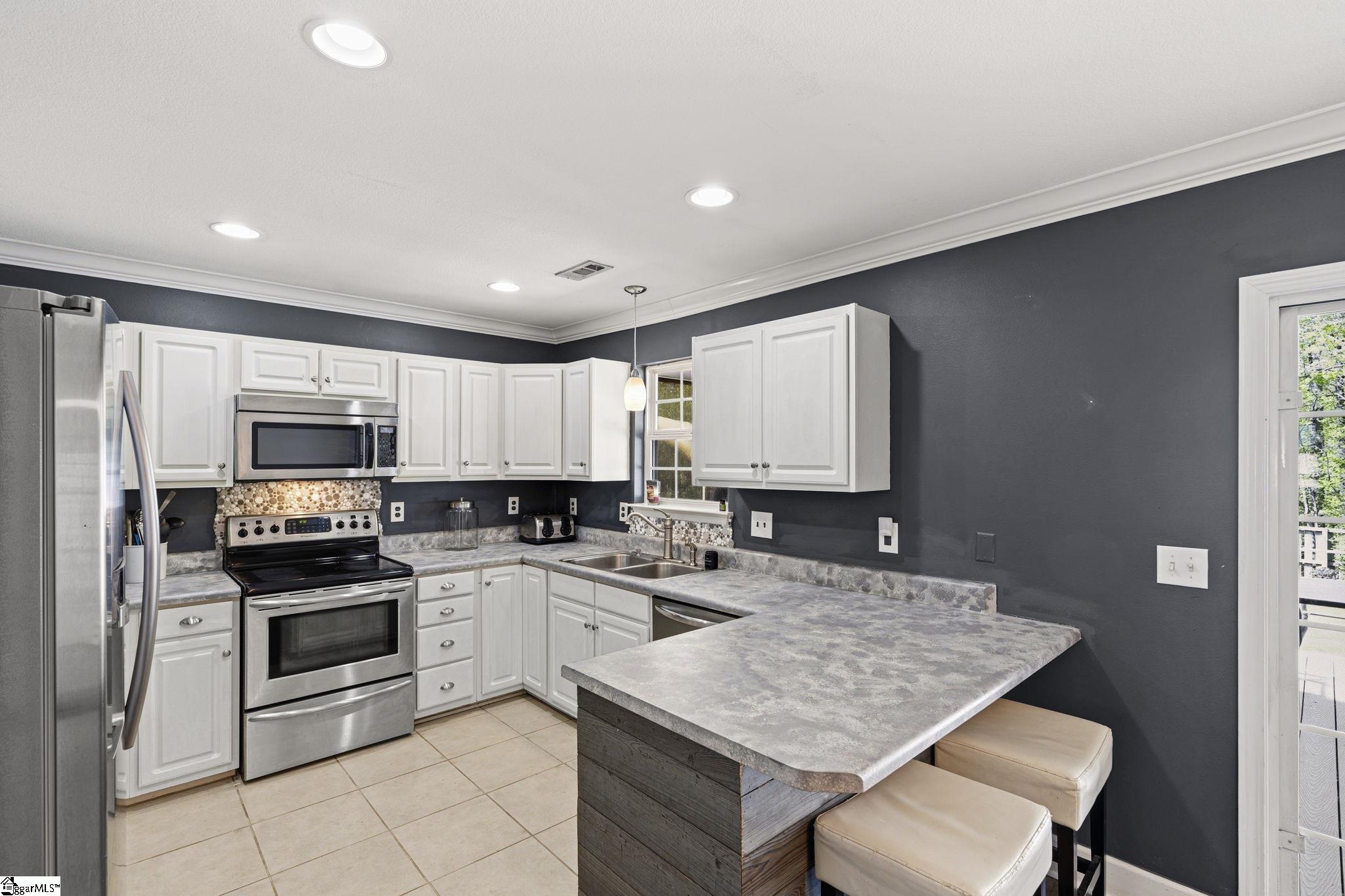 8 Falcon Ridge Way Greer, SC 29650 - Photo 11 of 28 Gallery Image 11