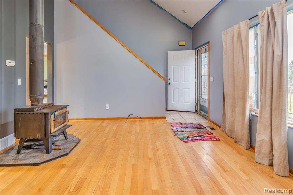 4059 Oakley Road Stockbridge, MI 49285 - Photo 3 of 28