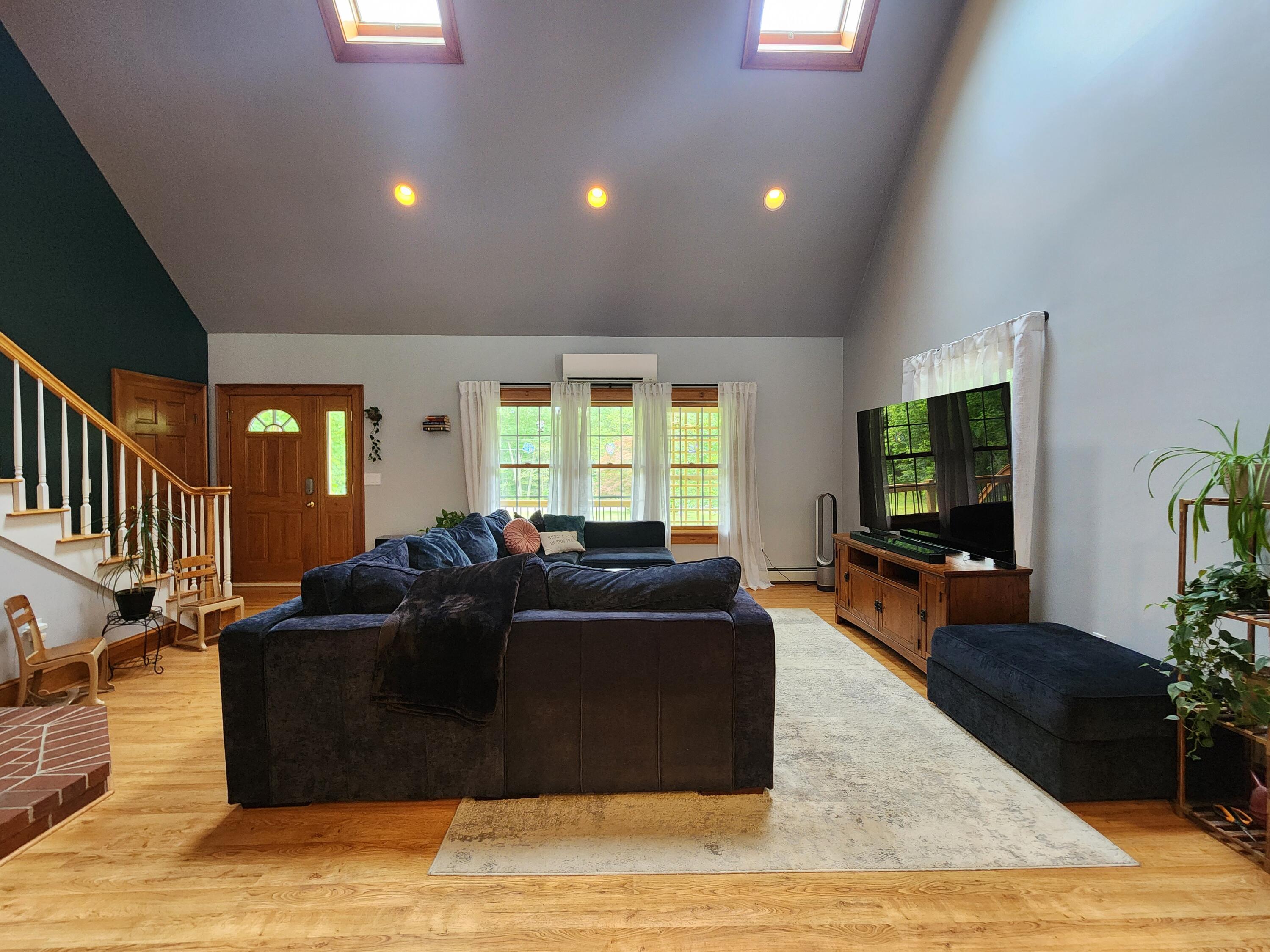 158 Hankerson Road Chelsea, ME 04330 - Photo 27 of 65 Living Room