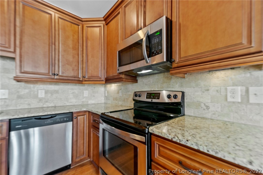 28 Falcon Ridge Drive Spring Lake, NC 28390 - Photo 9 of 35 Gallery Image 9