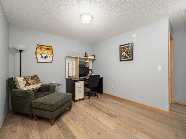 $399,888 | 5970 West 16th Street, Unit 712, St. Louis Park, MN 55416