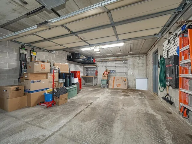 $399,888 | 5970 West 16th Street, Unit 712, St. Louis Park, MN 55416