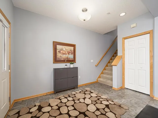 $399,888 | 5970 West 16th Street, Unit 712, St. Louis Park, MN 55416