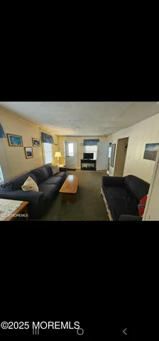 $2,950 | 207 3rd Avenue, Unit REAR, Belmar, NJ 07719