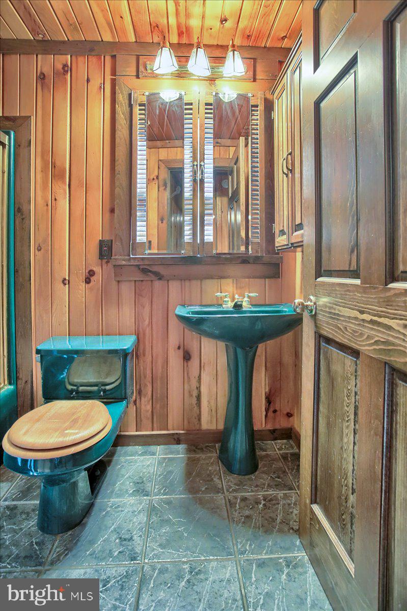 4460 Goose Valley Road Harrisburg, PA 17112 - Photo 10 of 46 Gallery Image 10