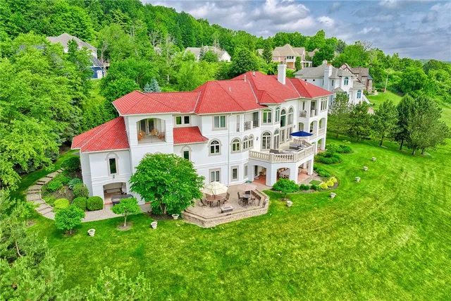 $2,295,000 | 26 Cheshire, Victor, NY 14564