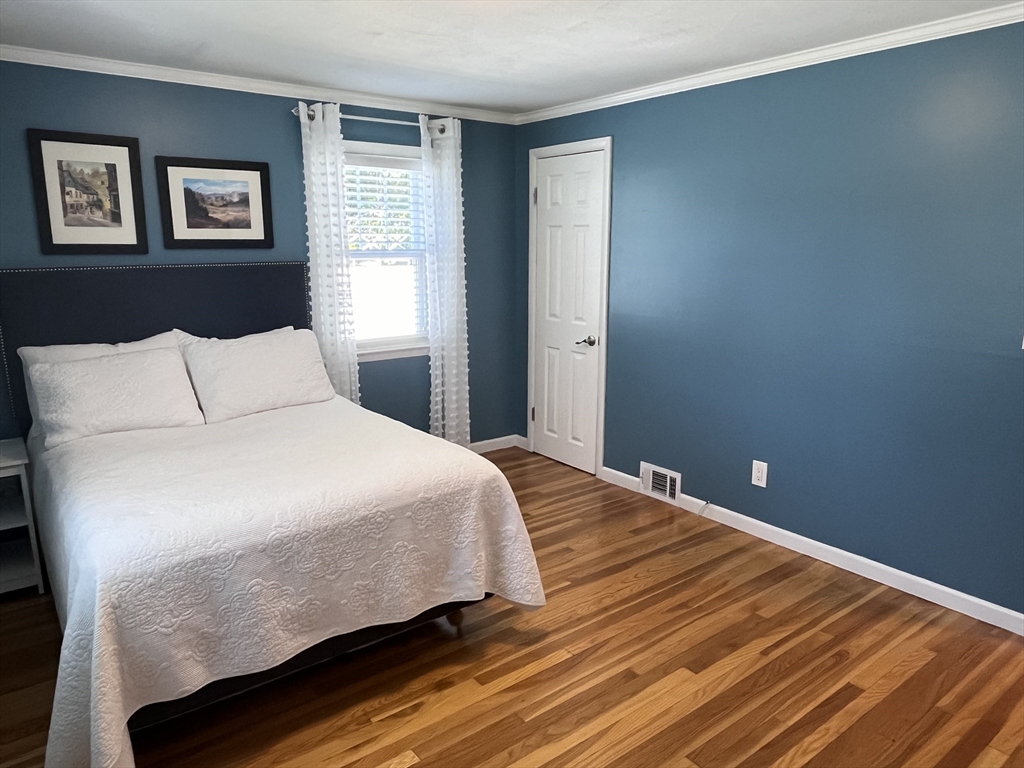 37 Denwall Drive Springfield, MA 01119 - Photo 12 of 32