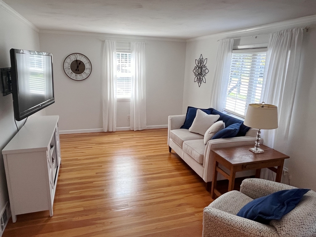 37 Denwall Drive Springfield, MA 01119 - Photo 14 of 32