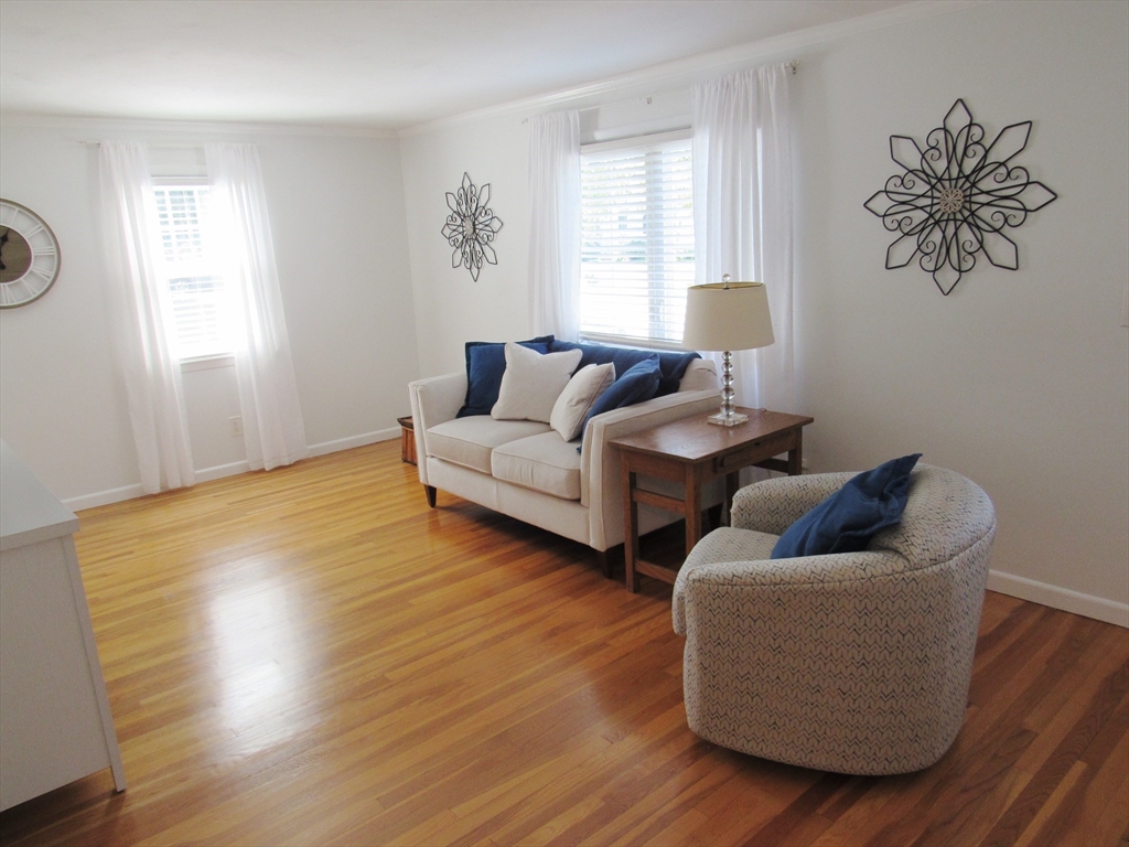 37 Denwall Drive Springfield, MA 01119 - Photo 15 of 32