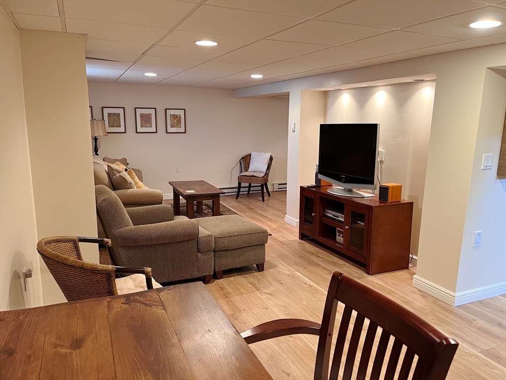 37 Denwall Drive Springfield, MA 01119 - Photo 18 of 32