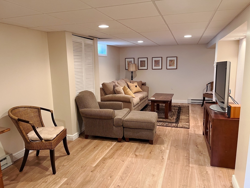 37 Denwall Drive Springfield, MA 01119 - Photo 19 of 32