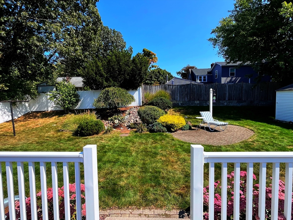 37 Denwall Drive Springfield, MA 01119 - Photo 27 of 32