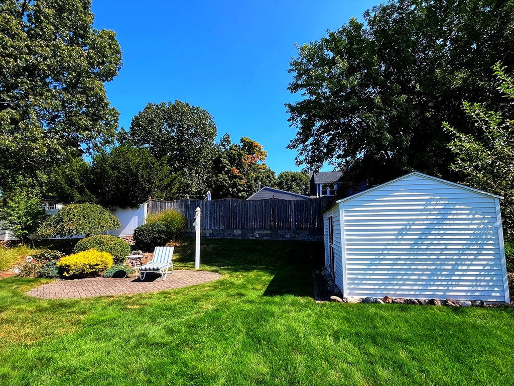 37 Denwall Drive Springfield, MA 01119 - Photo 31 of 32