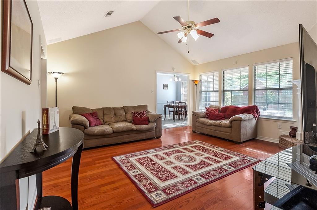 2777 Rue Pickney Mandeville, LA 70448 - Photo 4 of 16 Gallery Image 4