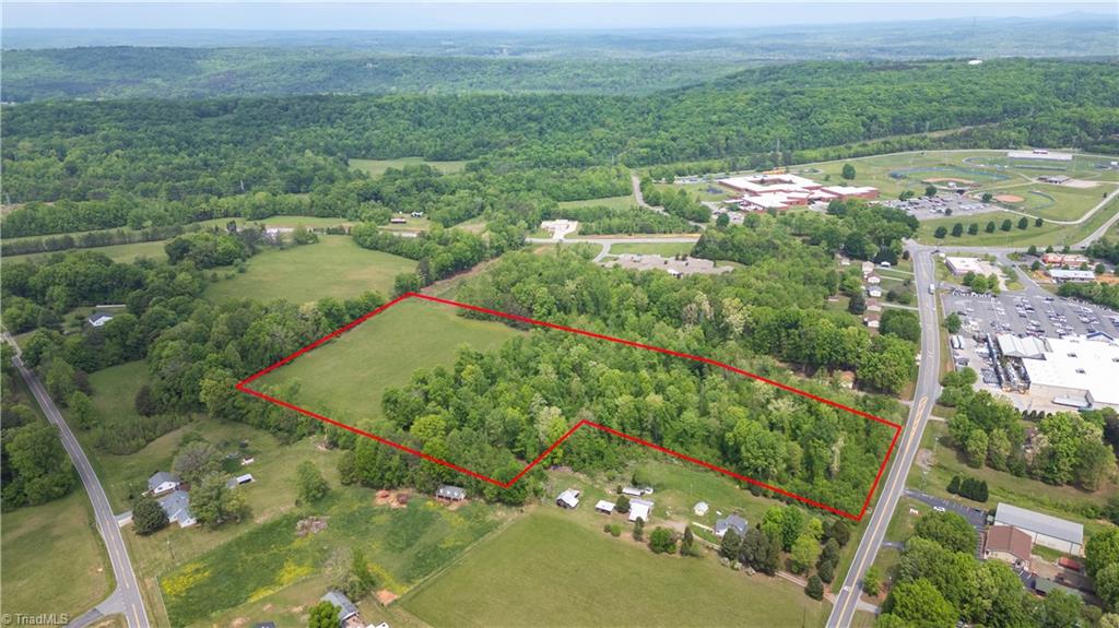 270 Dan Valley Road Mayodan, NC 27027 - Photo 8 of 11 Gallery Image 8
