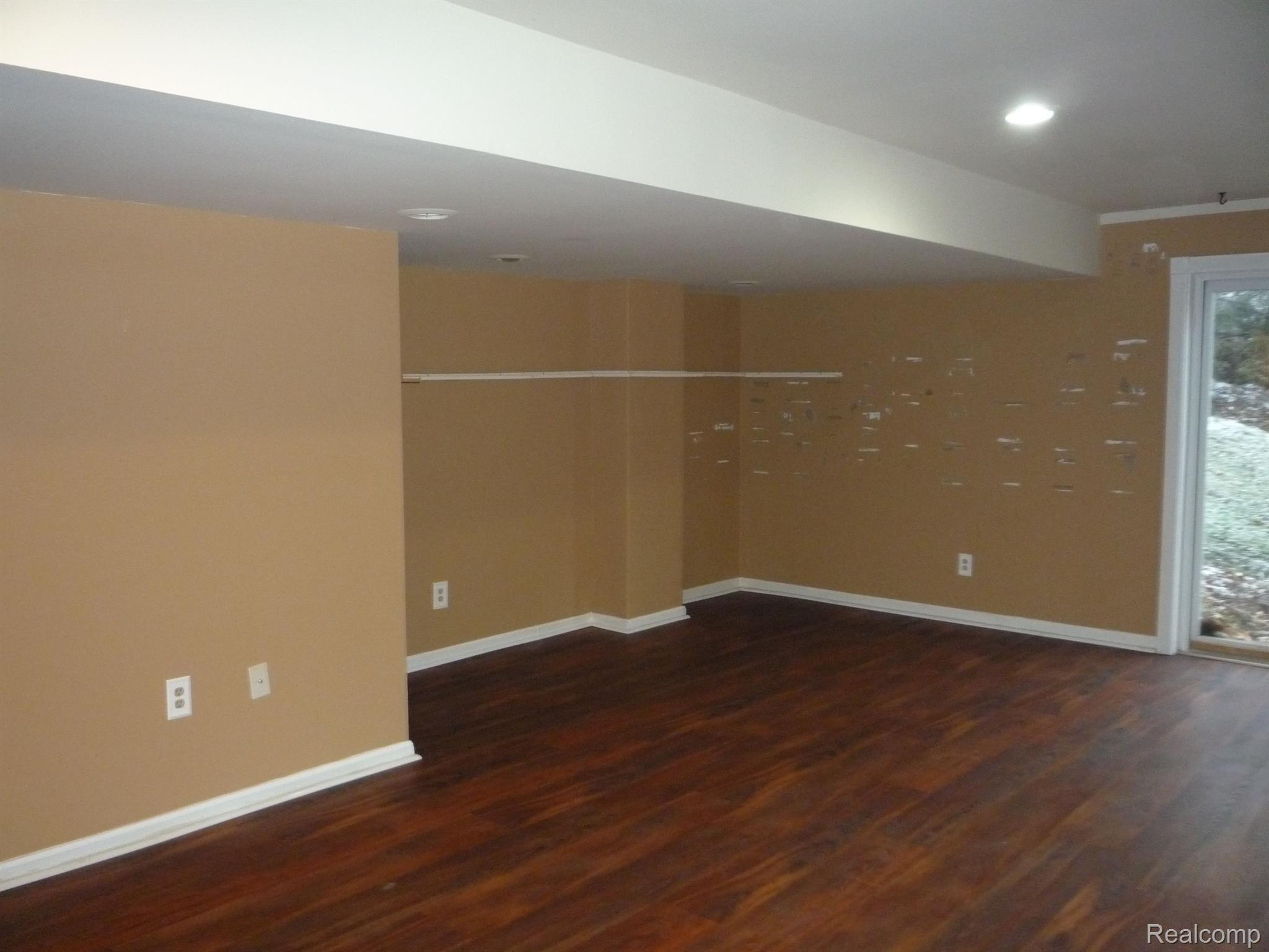 1423 Rillview Court Metamora, MI 48455 - Photo 58 of 62 family room / office space in lower level