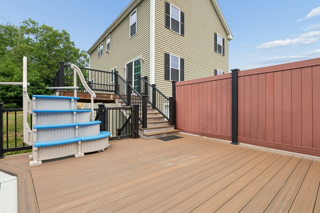 15 Patriot Lane Rutland, MA 01543 - Photo 34 of 41