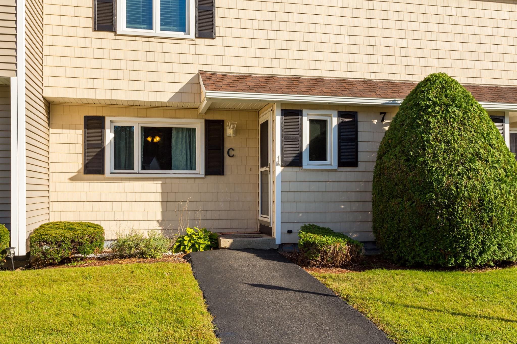 7 Cedarbrook Avenue, Unit C Rochester, NH 03867 - Photo 6 of 40