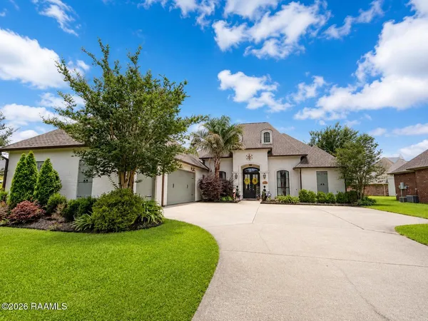 $615,000 | 17720 Shady Elm Avenue, Baton Rouge, LA 70816