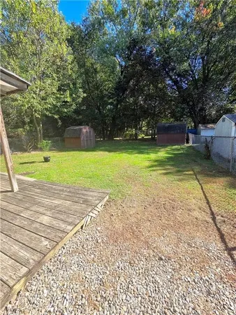 $950 | 235 B Allen Street, Elmira, NY 14904