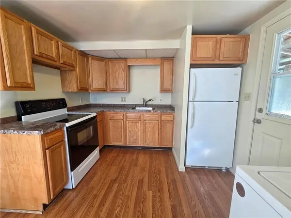 $950 | 235 B Allen Street, Elmira, NY 14904