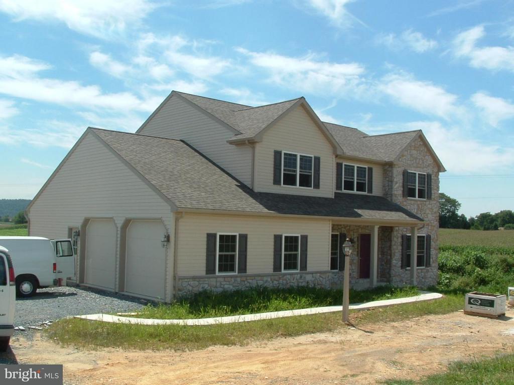223 Rock Point Road, Unit 3 Marietta, PA 17547 - Photo 1 of 1 Gallery Image 1