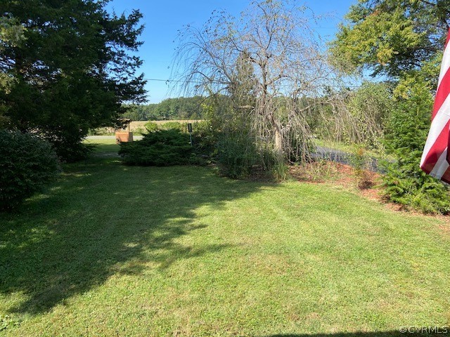 8447 Peaks Road Hanover, VA 23069 - Photo 5 of 35