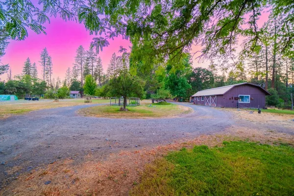 $634,516 | 61 Chief George, Lewiston, CA 96052
