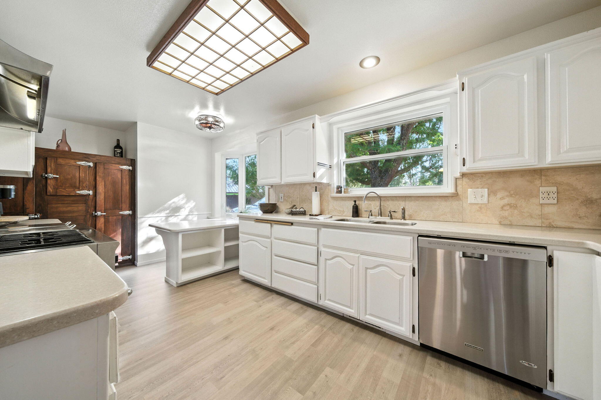 61 Chief George Lewiston, CA 96052 - Photo 31 of 101 18-web-or-mls-IMG-18