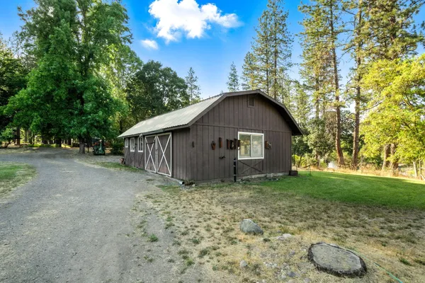 $634,516 | 61 Chief George, Lewiston, CA 96052