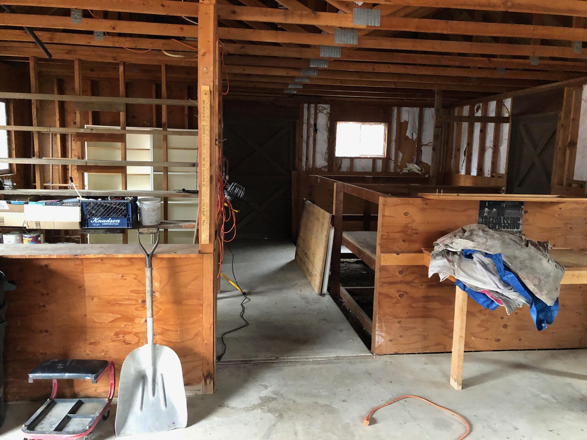 61 Chief George Lewiston, CA 96052 - Photo 55 of 101 Barn 2