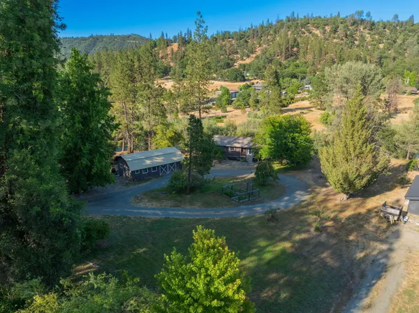 $634,516 | 61 Chief George, Lewiston, CA 96052