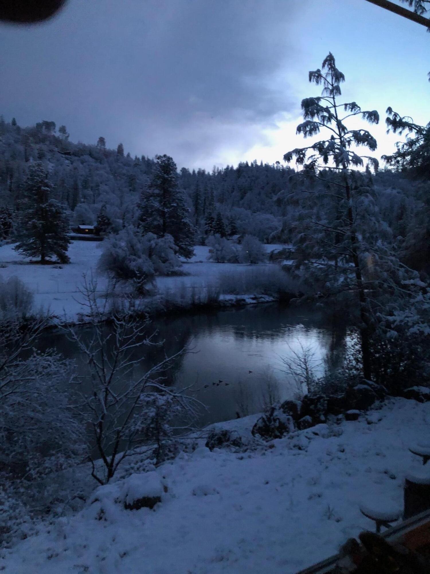 61 Chief George Lewiston, CA 96052 - Photo 8 of 101 7