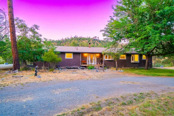 $634,516 | 61 Chief George, Lewiston, CA 96052