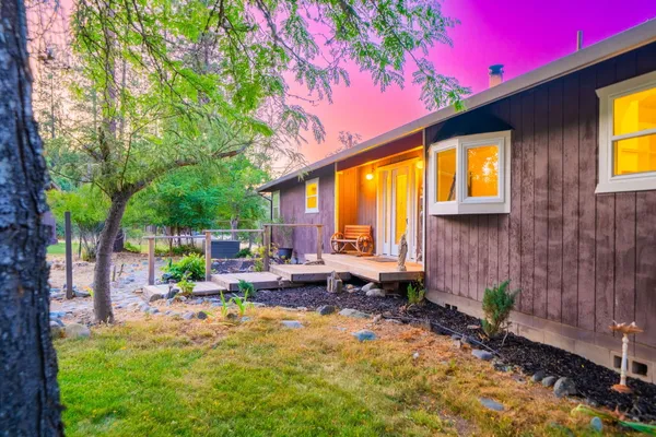 $634,516 | 61 Chief George, Lewiston, CA 96052