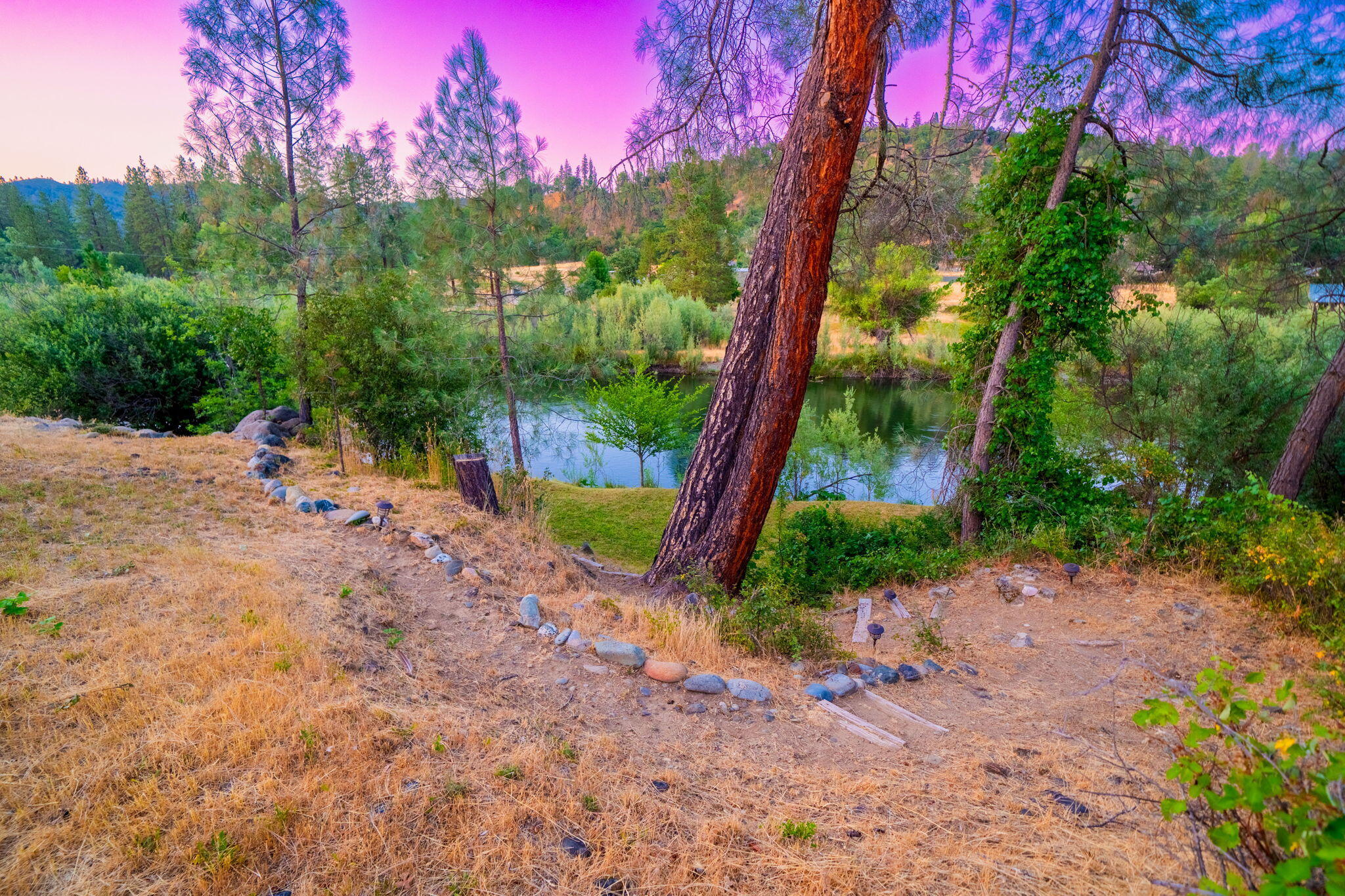 61 Chief George Lewiston, CA 96052 - Photo 97 of 101 a view of a park