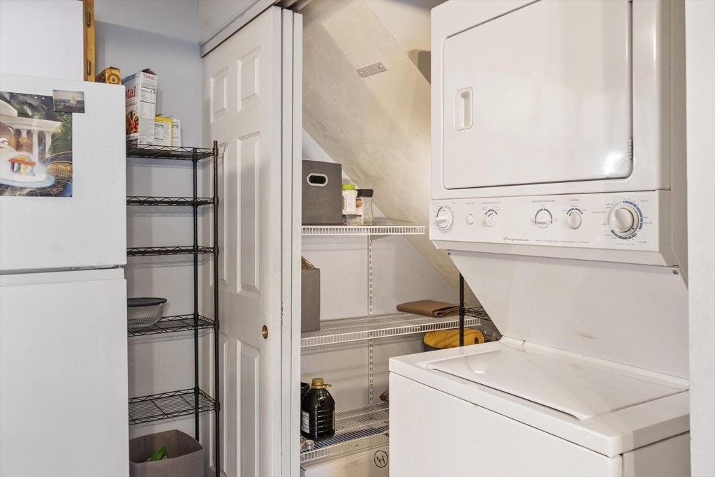 360 Littleton Road, Unit D8 Chelmsford, MA 01824 - Photo 14 of 39 Gallery Image 14