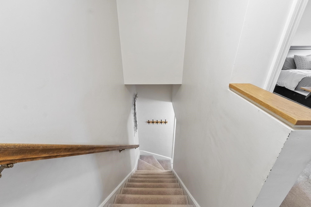 360 Littleton Road, Unit D8 Chelmsford, MA 01824 - Photo 18 of 39 Gallery Image 18